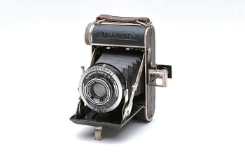 Semi-Olympus I, the first Olympus camera (1936)